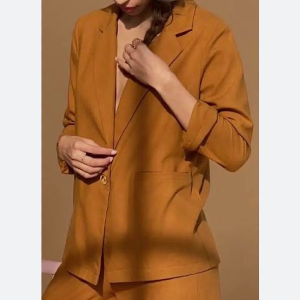 Amour Vert silk blazer